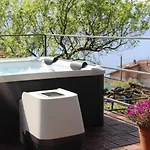 39 Moltrasio, Σπίτι διακοπών