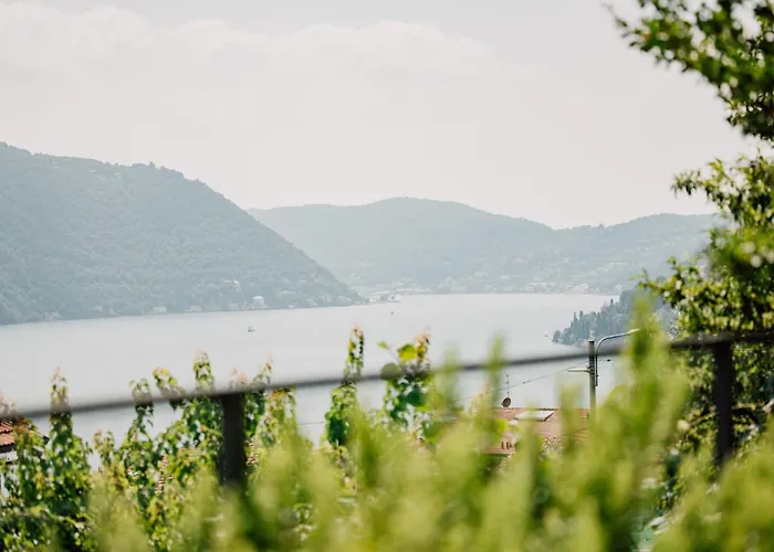 בית נופש 39 Moltrasio, *